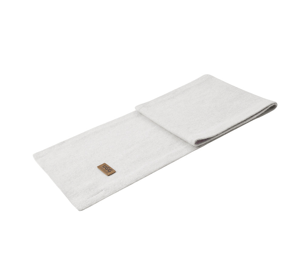 Auvin Scarf