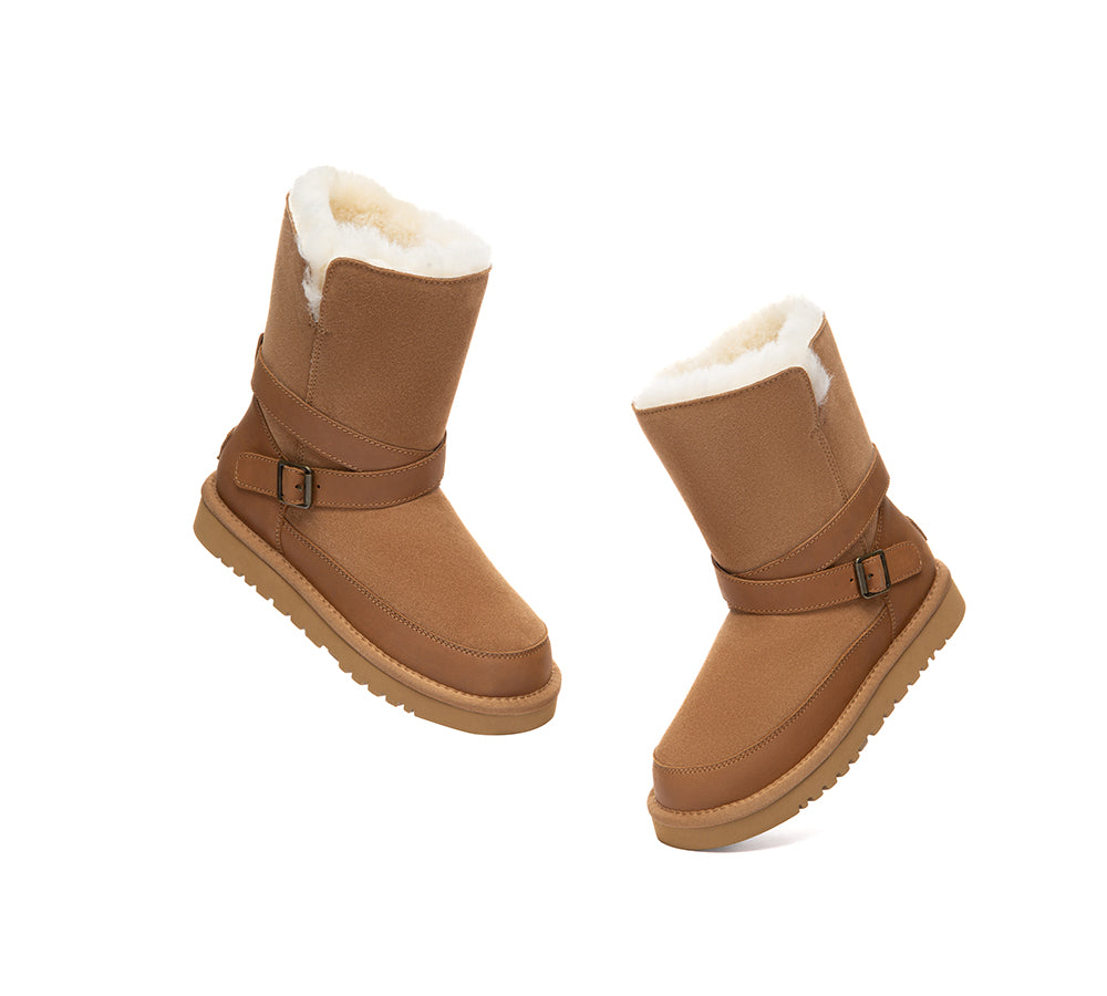 UGG Boots Buckle Short Halvik